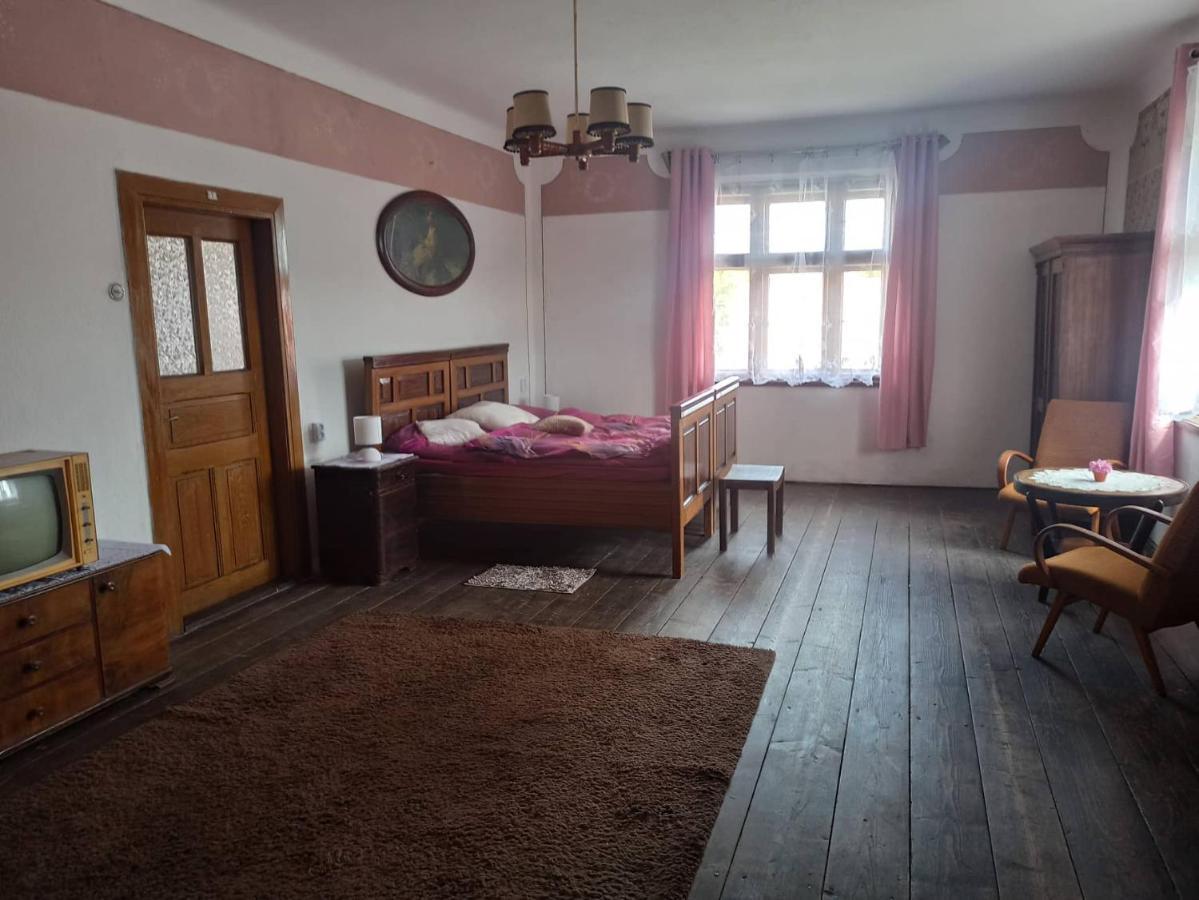 Apartman Menany Exterior photo